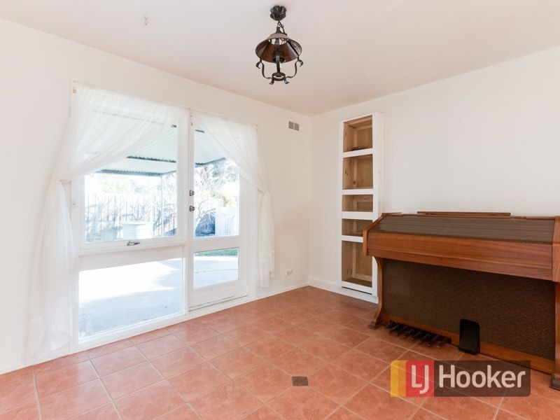 10 Pound Road, Hampton Park VIC 3976