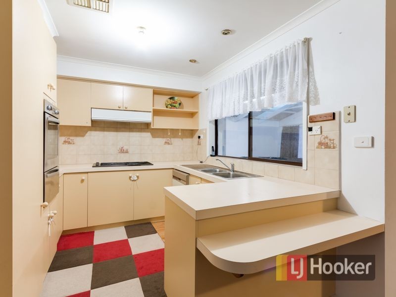 37 Eyebright Square, Hallam VIC 3803