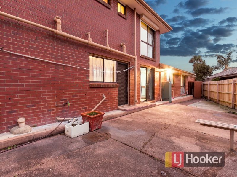 22 Ohio Crescent, Narre Warren VIC 3805