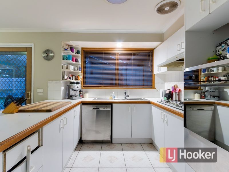 8 Drysdale Court, Hampton Park VIC 3976