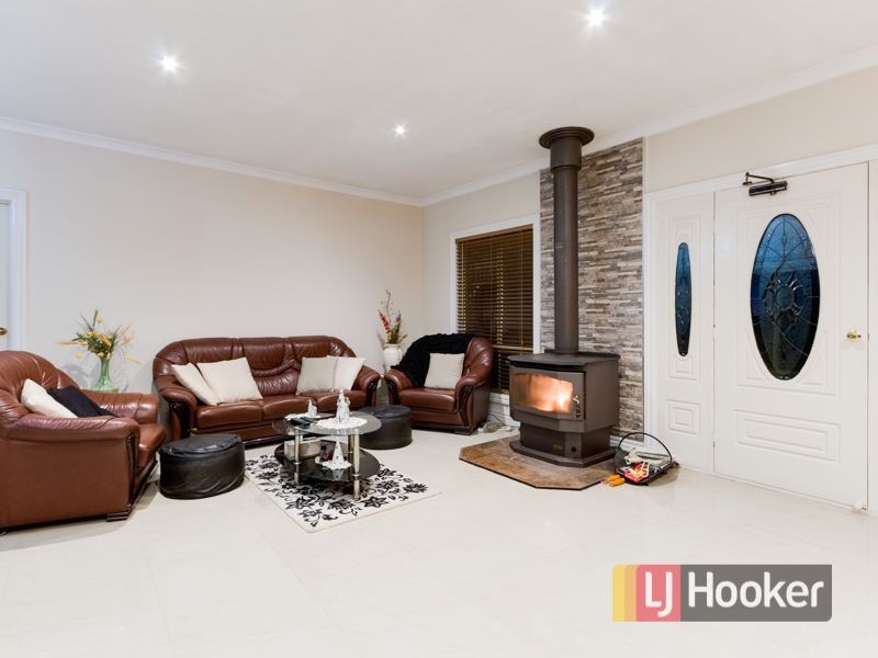 970 McDonalds Drain Road, Pakenham VIC 3810