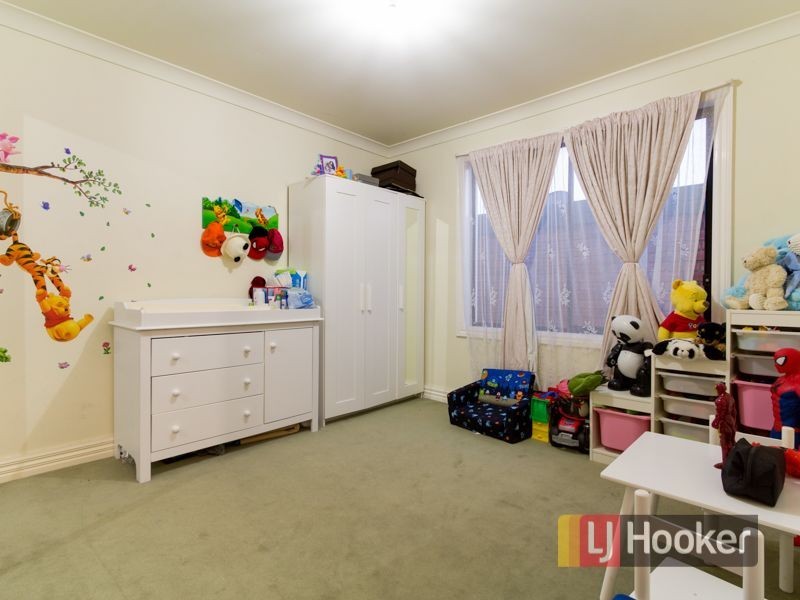 32. Lesley Drive, Hampton Park VIC 3976