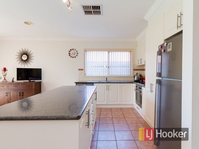 11 Sirens Place, Hallam VIC 3803