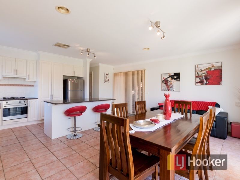 11 Sirens Place, Hallam VIC 3803