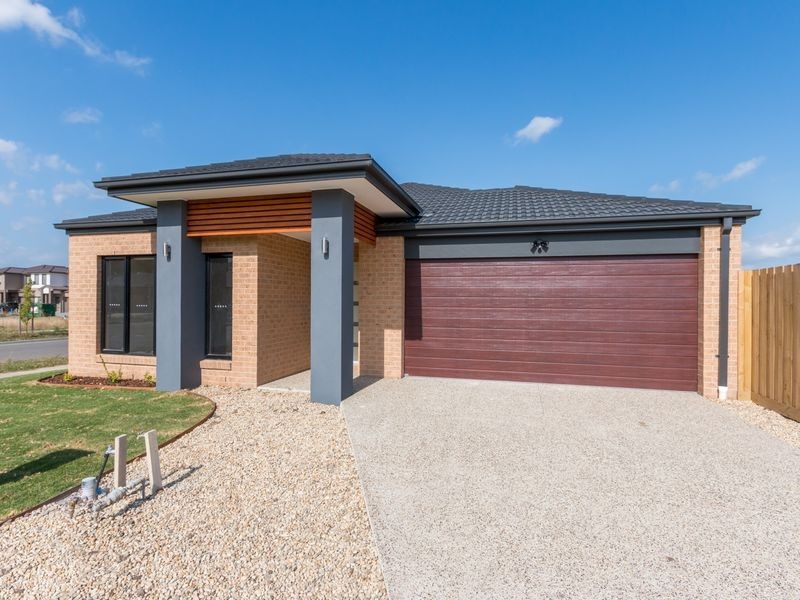 Lot 194 Fiorelli Boulevard, Cranbourne East VIC 3977