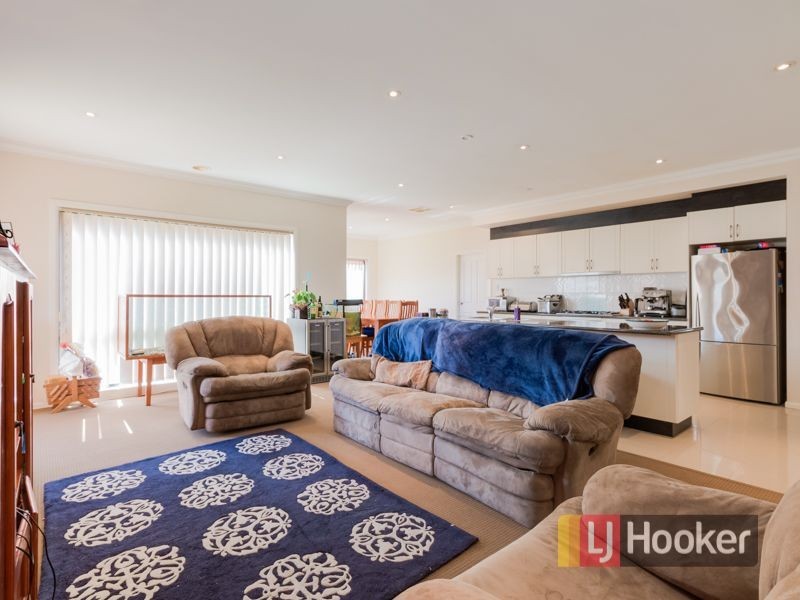 69 Elliott Parade, Lynbrook VIC 3975