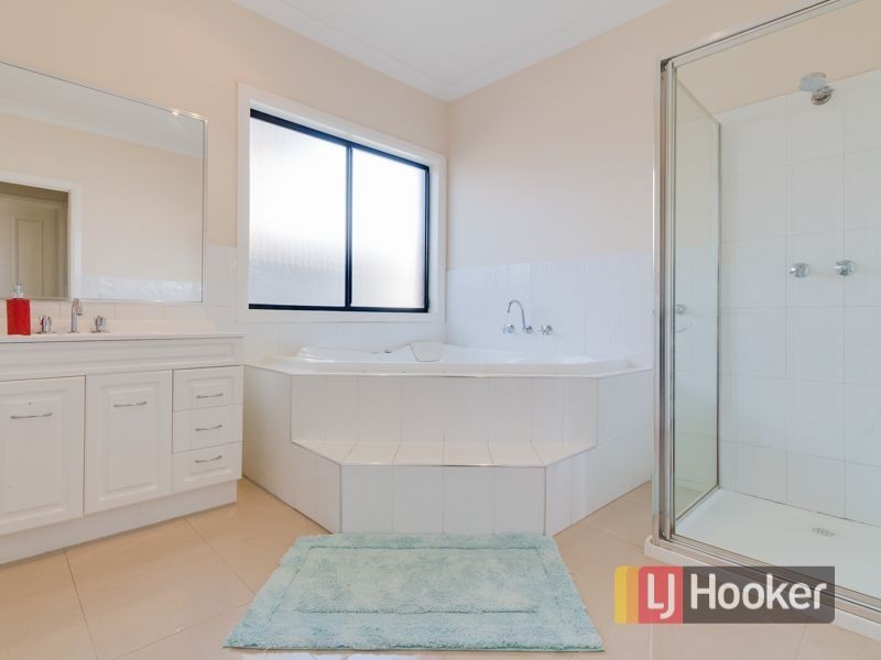 69 Elliott Parade, Lynbrook VIC 3975