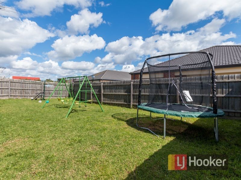 69 Elliott Parade, Lynbrook VIC 3975