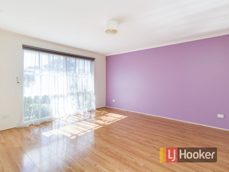 16 Thelma Rise, Hampton Park VIC 3976