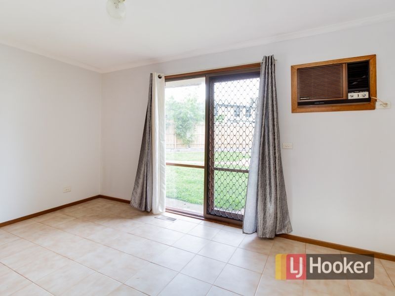 18 Kylie Court, Hampton Park VIC 3976