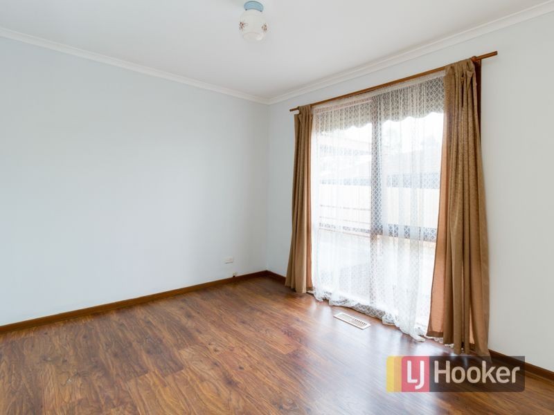 18 Kylie Court, Hampton Park VIC 3976