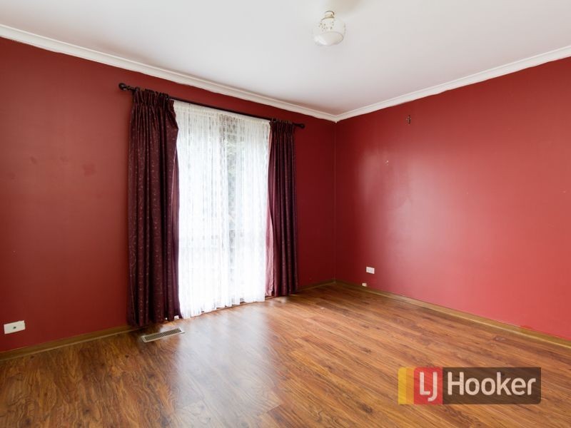 18 Kylie Court, Hampton Park VIC 3976