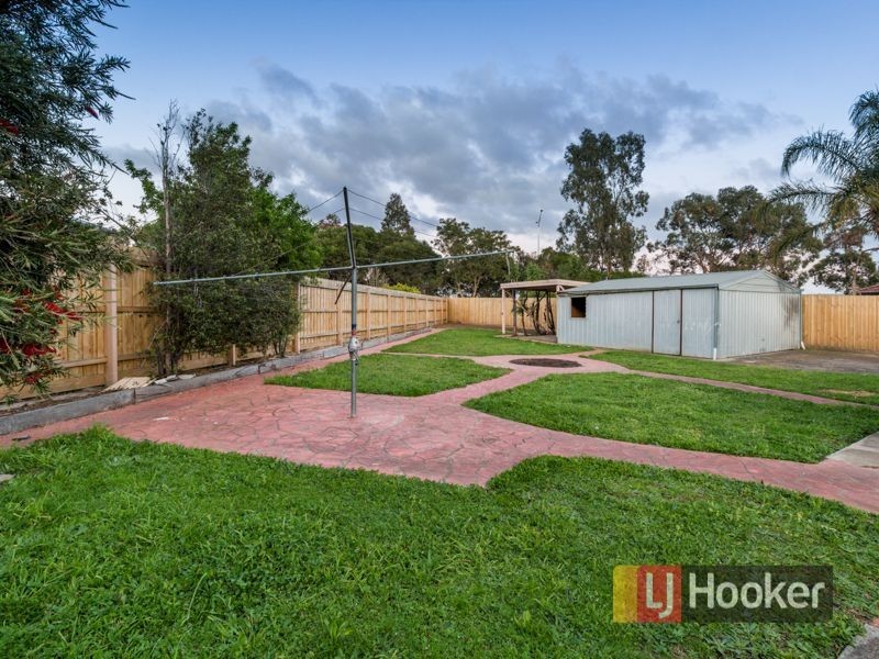 18 Kylie Court, Hampton Park VIC 3976