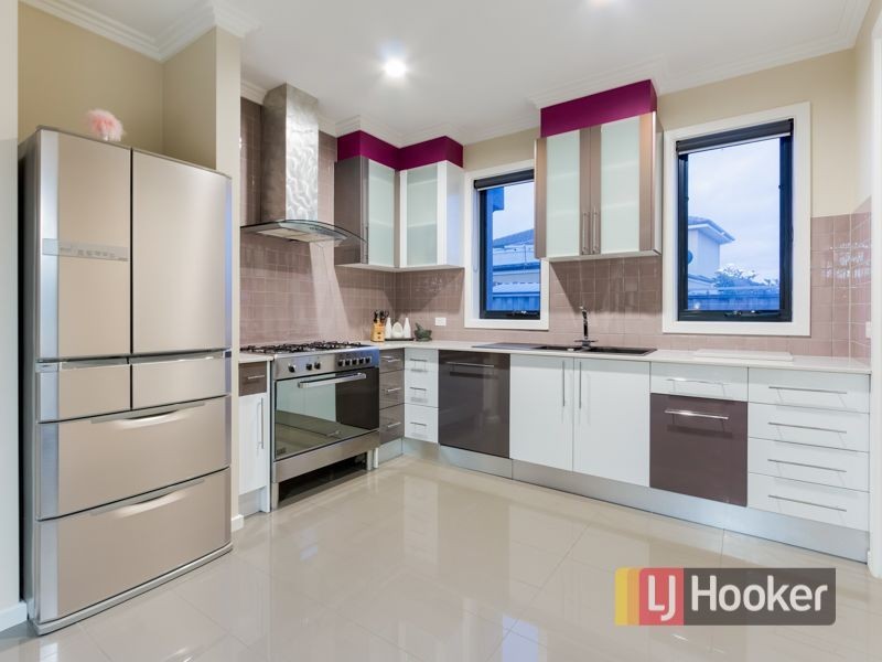 13 Parish Court, Narre Warren South VIC 3805