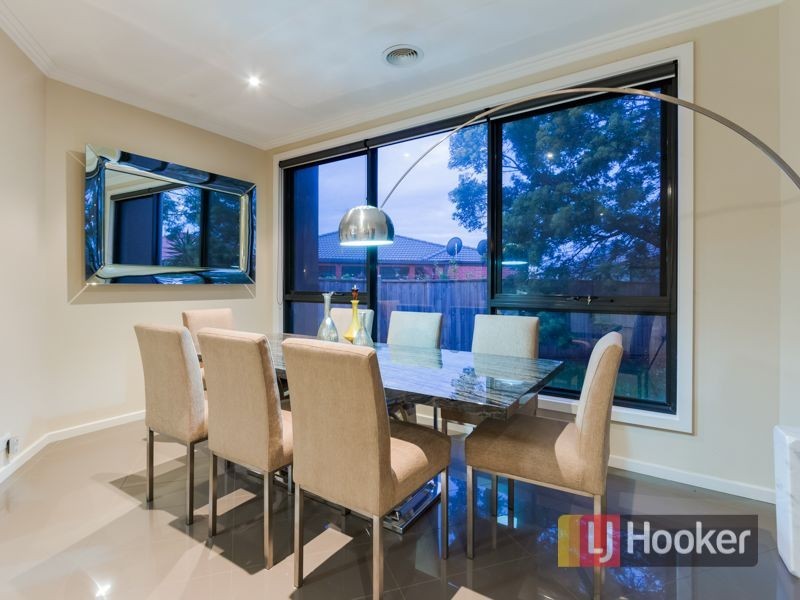 13 Parish Court, Narre Warren South VIC 3805