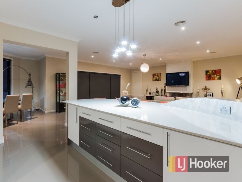 13 Parish Court, Narre Warren South VIC 3805