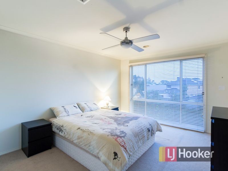 5 Mathoura Court, Berwick VIC 3806