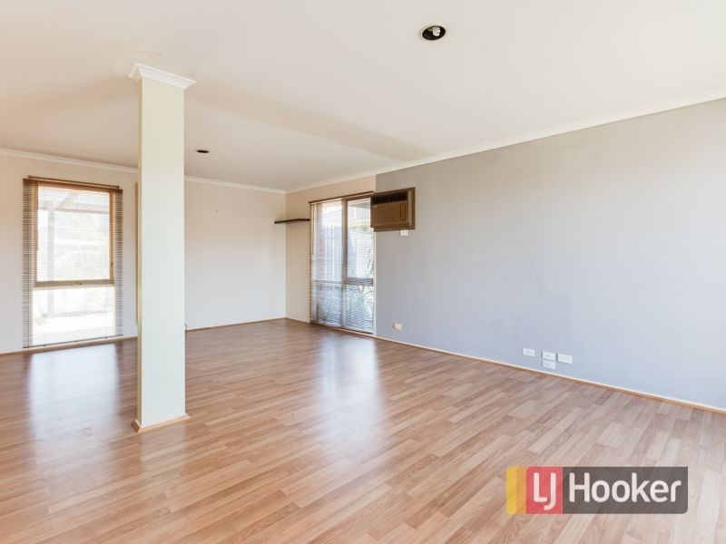 26 Insignia Crescent, Berwick VIC 3806