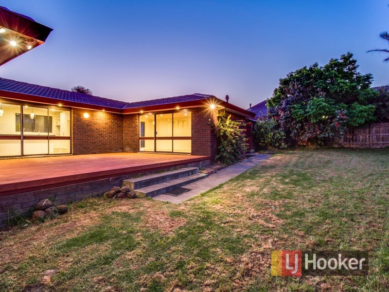 7 Highland Court, Dandenong VIC 3175
