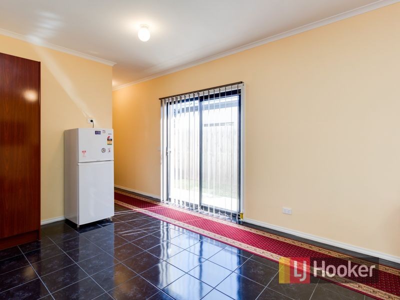 3/4 Hayes Road, Hampton Park VIC 3976