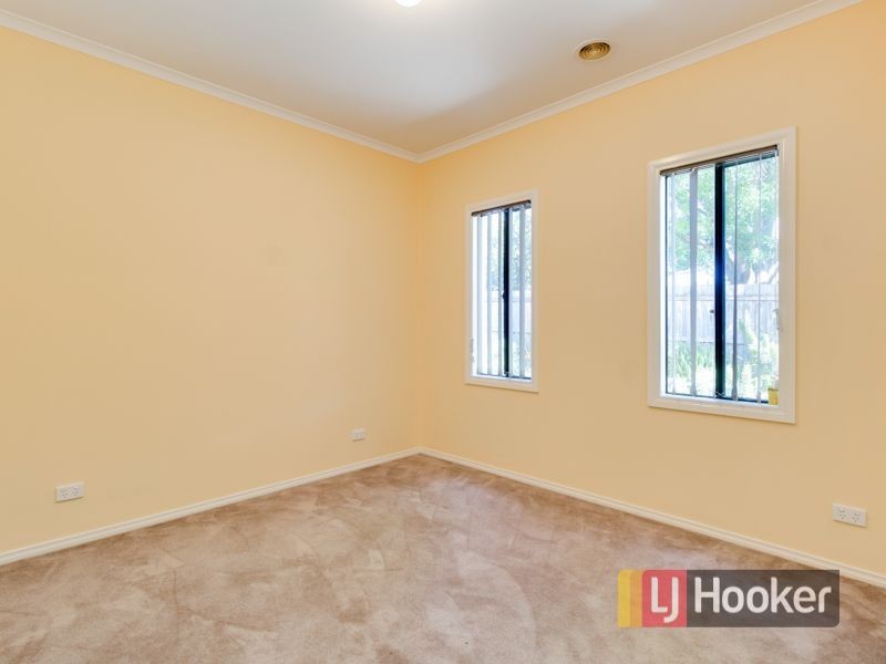 3/4 Hayes Road, Hampton Park VIC 3976