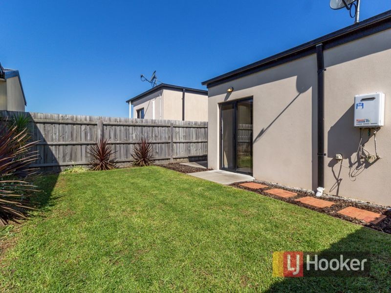 3/4 Hayes Road, Hampton Park VIC 3976