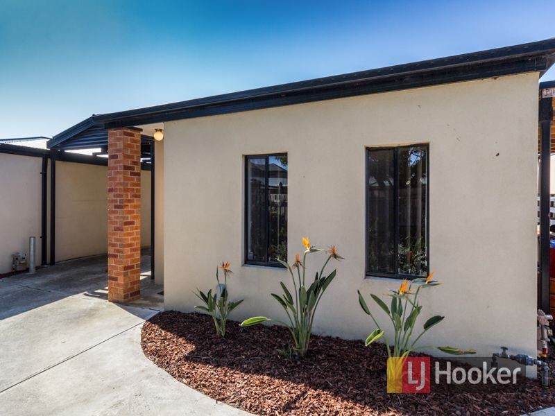 3/4 Hayes Road, Hampton Park VIC 3976