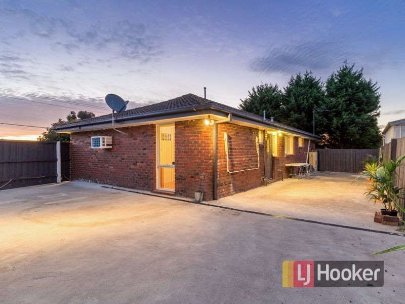 2 Carmen Court, Hampton Park VIC 3976