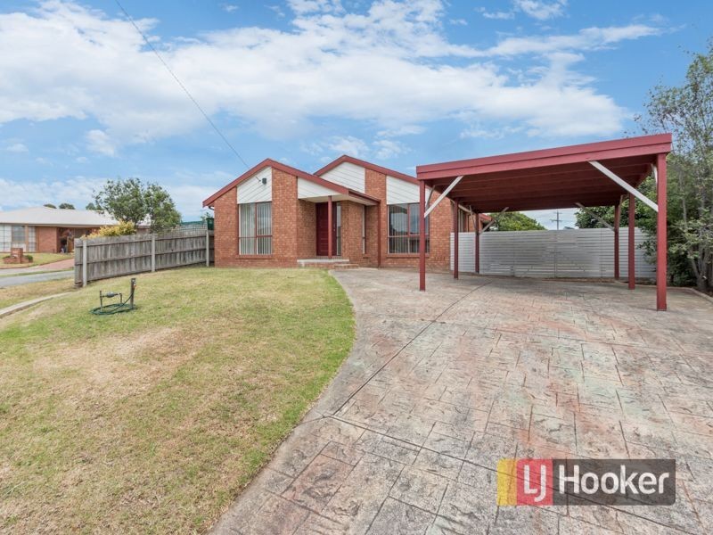 13 Patricia Court, Hampton Park VIC 3976