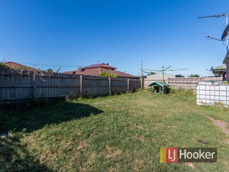 24 Highmount Drive, Hampton Park VIC 3976