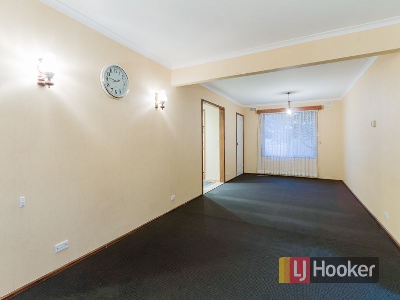 27 Winnima Avenue, Hampton Park VIC 3976