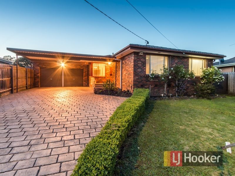 27 Winnima Avenue, Hampton Park VIC 3976