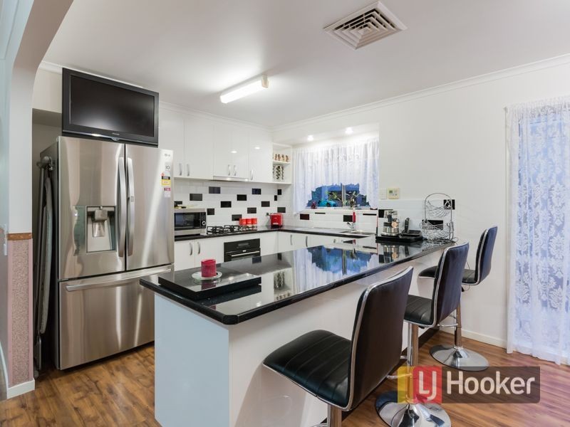 6 Ashton Rise, Narre Warren South VIC 3805