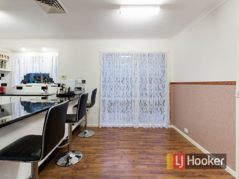 6 Ashton Rise, Narre Warren South VIC 3805