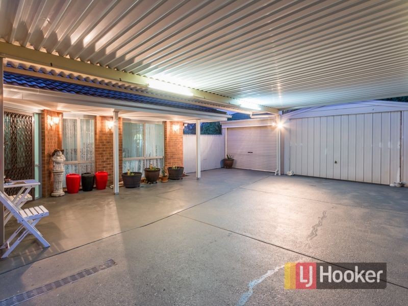 6 Ashton Rise, Narre Warren South VIC 3805