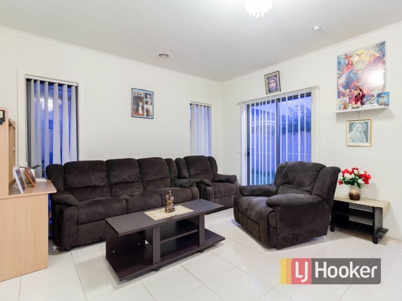 12 Meduno Drive, Hampton Park VIC 3976