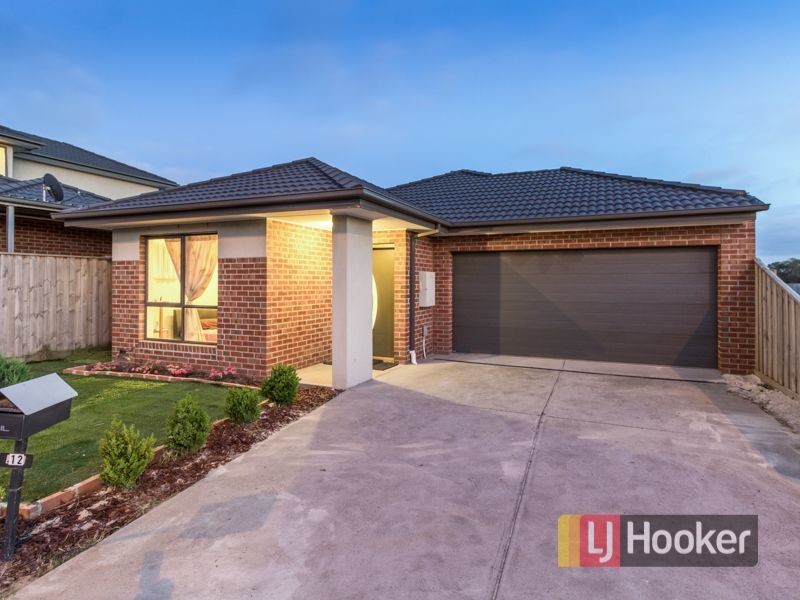 12 Meduno Drive, Hampton Park VIC 3976