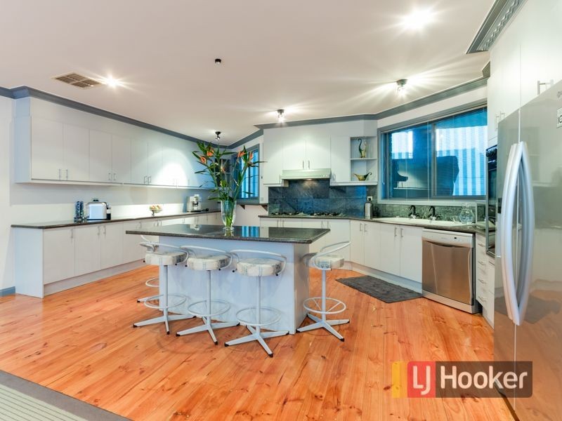 21 Justin Circuit, Hampton Park VIC 3976