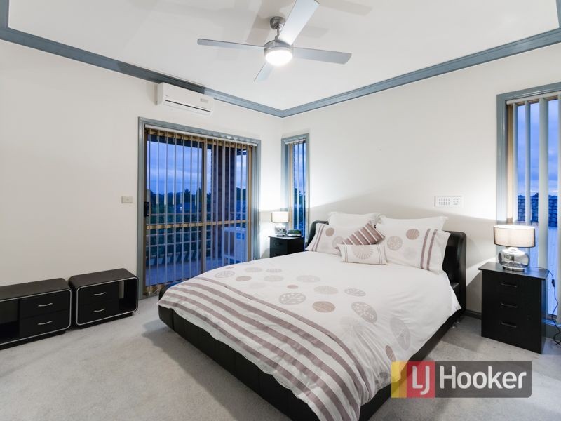 21 Justin Circuit, Hampton Park VIC 3976