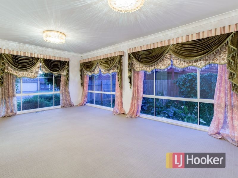 14 Lilac Crescent, Berwick VIC 3806