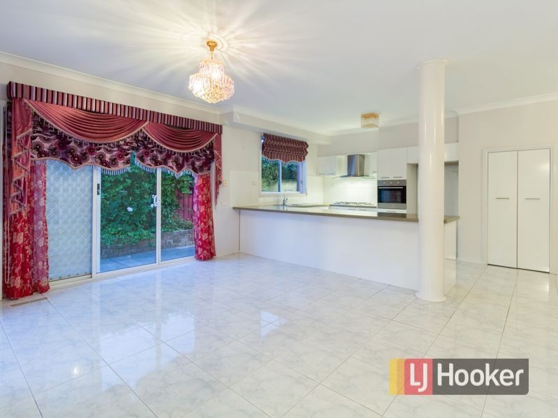 14 Lilac Crescent, Berwick VIC 3806