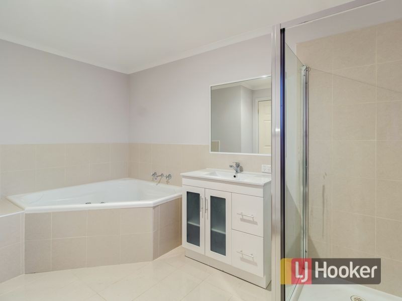 14 Lilac Crescent, Berwick VIC 3806