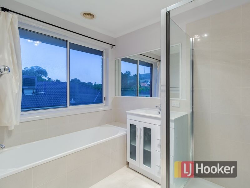 14 Lilac Crescent, Berwick VIC 3806