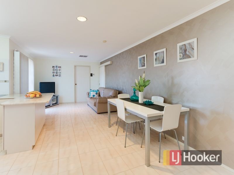 9 Wevlin Close, Endeavour Hills VIC 3802