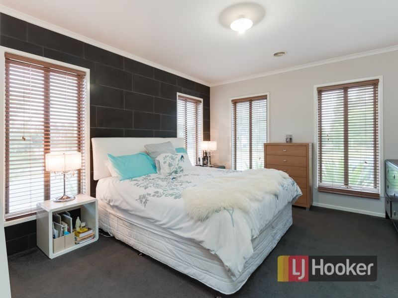 106 Bridgewater Boulevard, Berwick VIC 3806