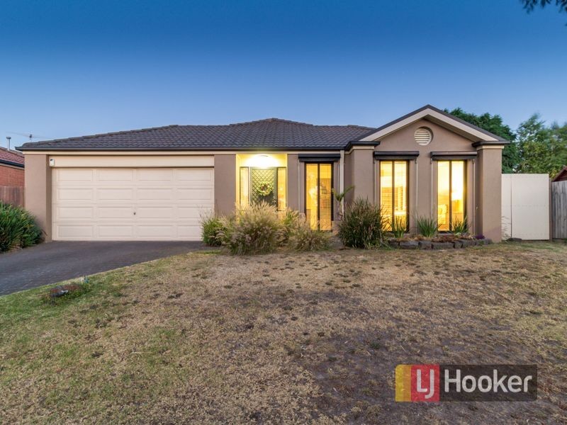 6 Park City Drive, Lynbrook VIC 3975
