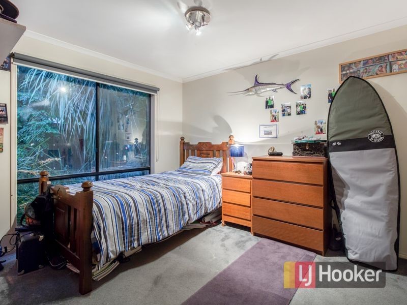 6 Park City Drive, Lynbrook VIC 3975
