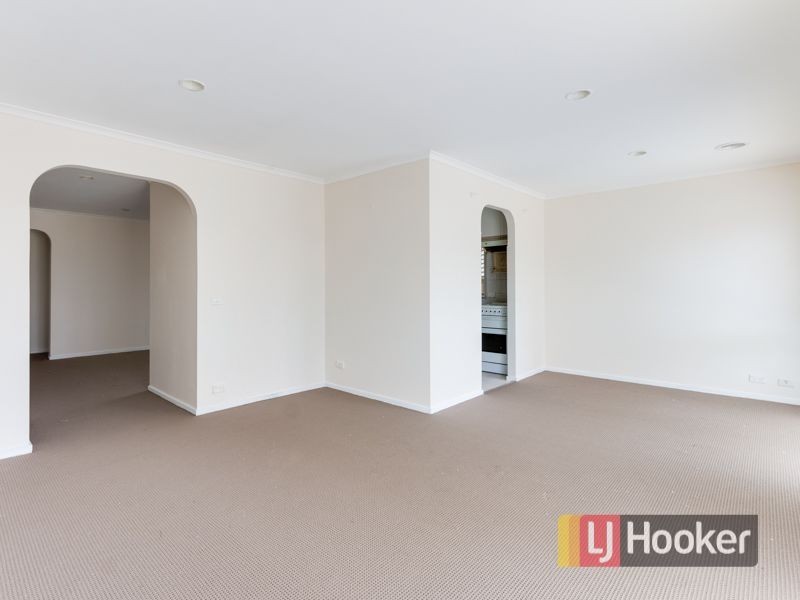 7 Blueberry Close, Cranbourne North VIC 3977