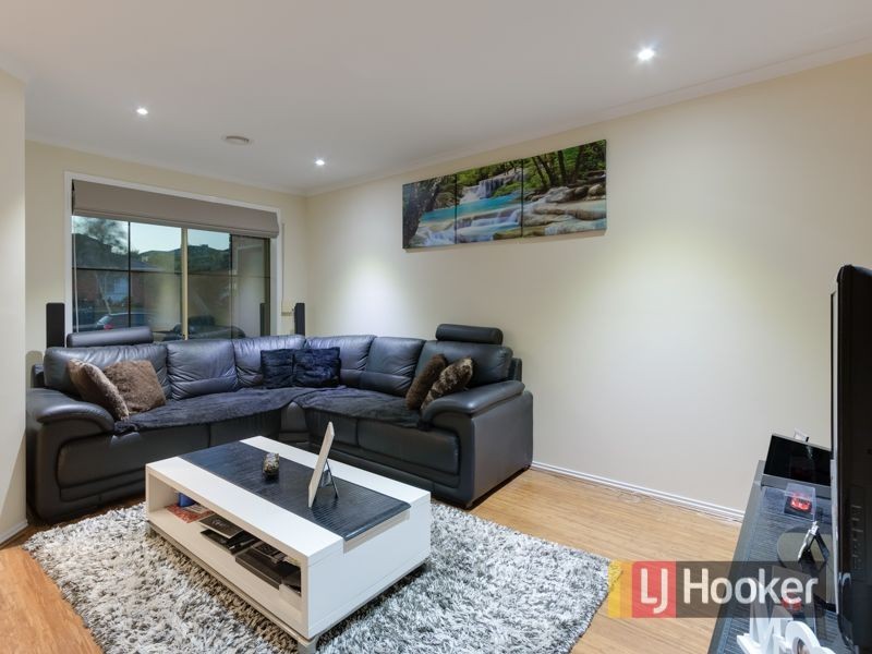 61 Bella Crescent, Hallam VIC 3803