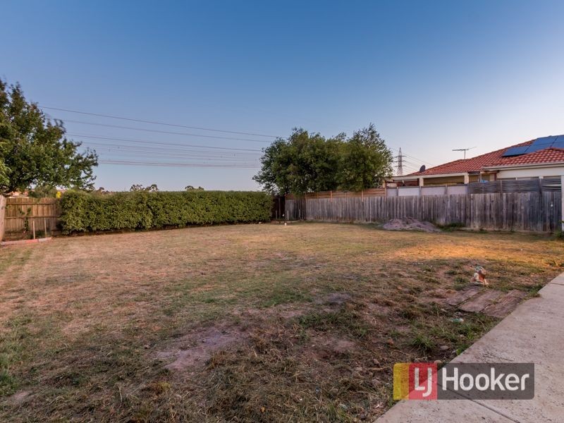 61 Bella Crescent, Hallam VIC 3803